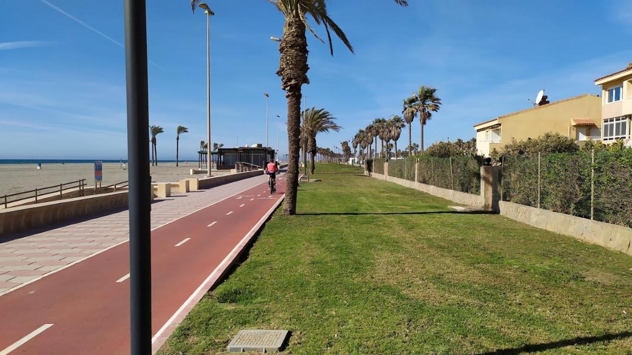 Coqueto Apartamento Con Terraza En La Playa 로쿠타스드마르 외부 사진
